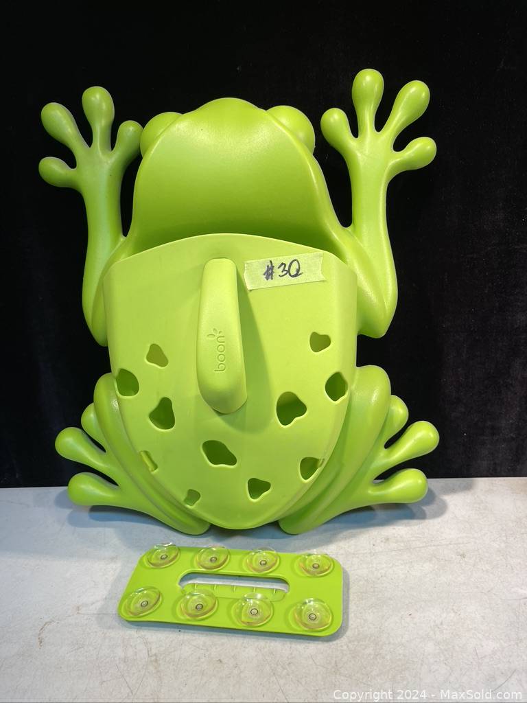 Frog pod best sale bath scoop