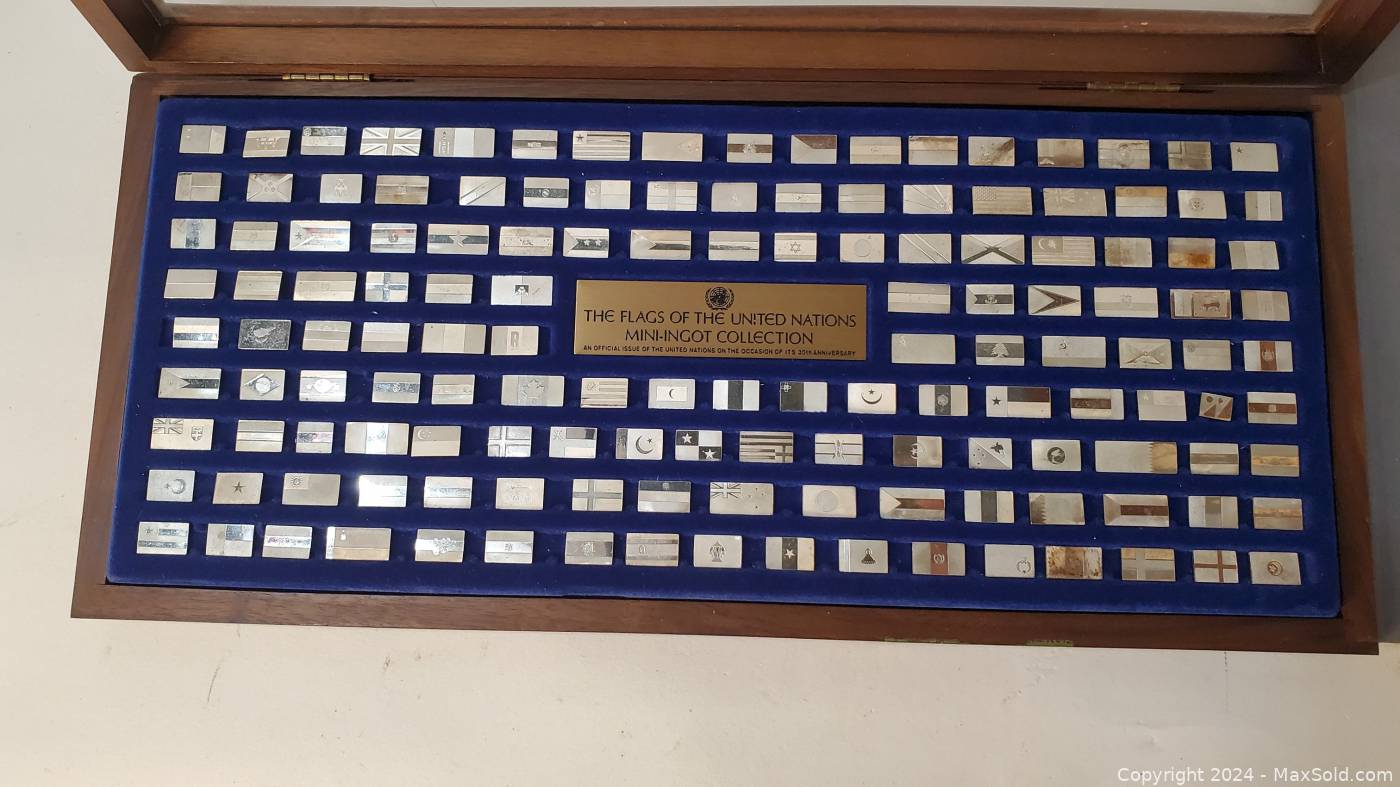 Franklin Mint Silver United Nations Flags Mini Ingot Collection