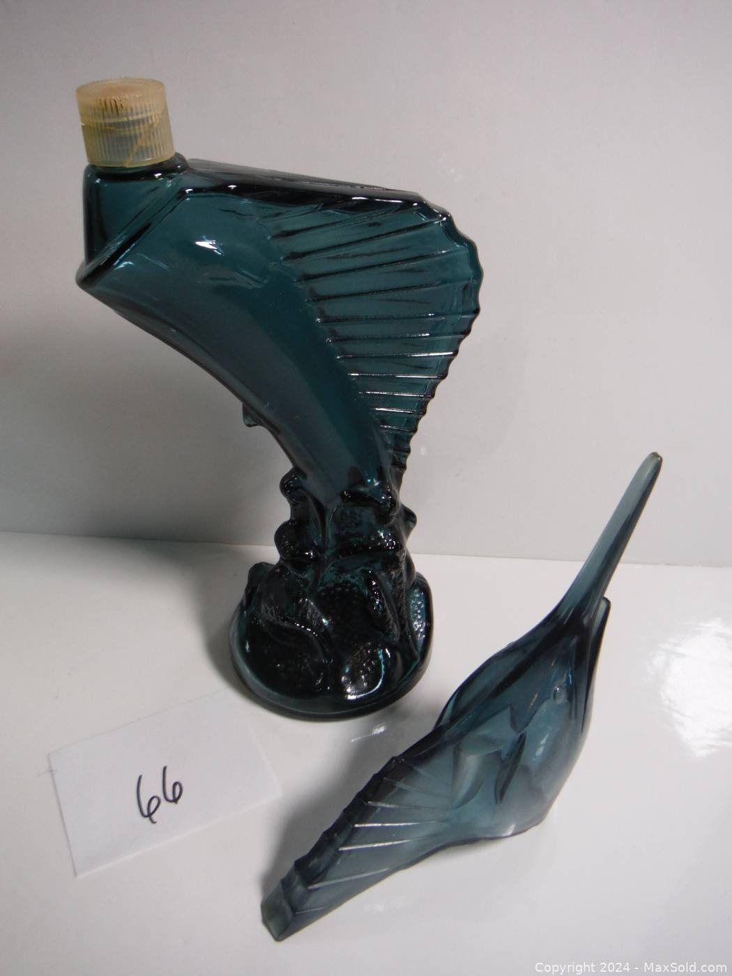 Fishing Decanters -  Canada