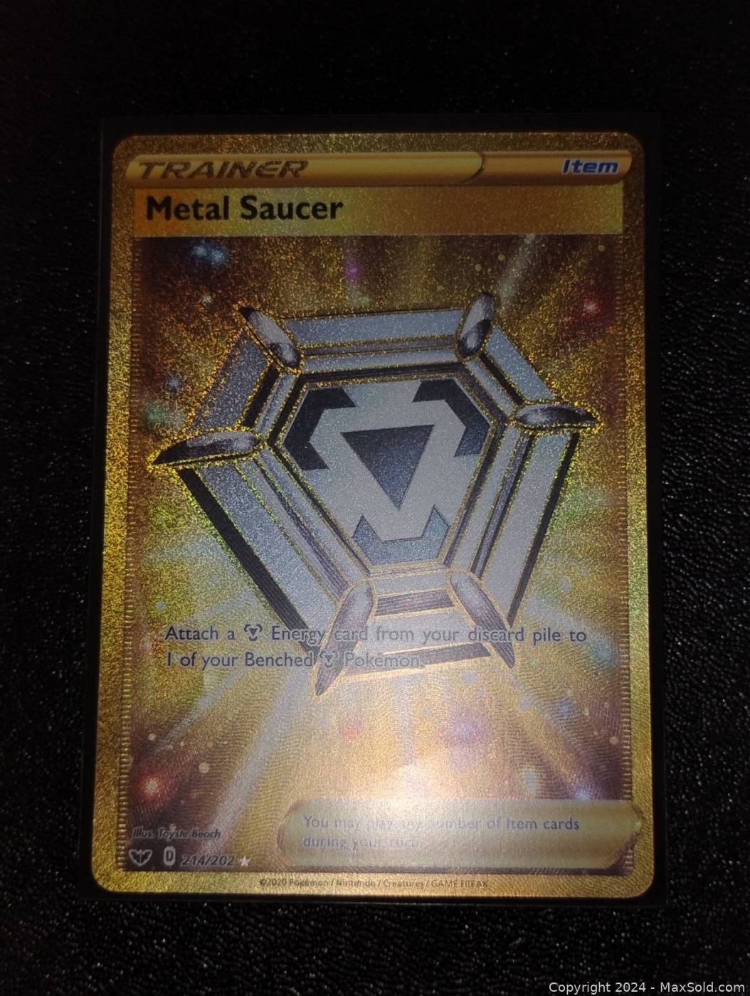 gold metal saucer pokemon card Ecusson Mtal (Metal Saucer) 214/202 Shiny Trainer - Ultraboost X Epe et Bouclier 1 Commemorate your favorite Pokemon with this Charizard 2018 Pokemon Celebrations Metal Card #4 Card Pokemon Sword and Shield Secret