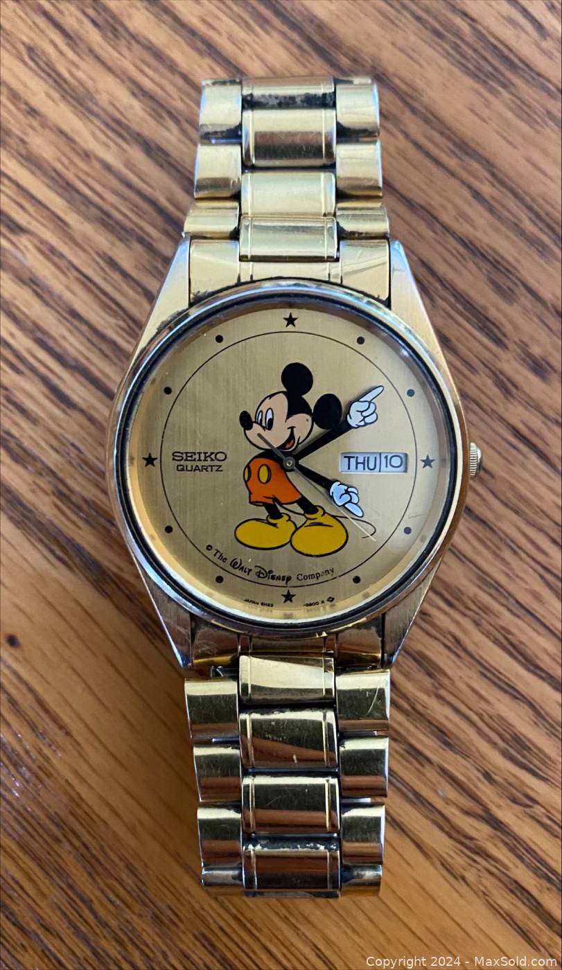 Vintage seiko mickey mouse watch sale