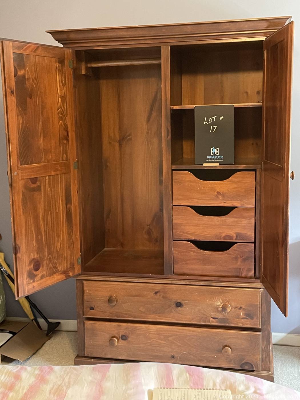 Bids Gallery Bid Gallery | Toronto (Ontario, Canada) PARTNER MANAGED Estate Sale ...