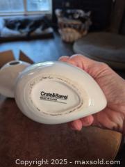 MaxSold Auction: Crate &#38; Barrel White Ceramic Bud Vases, Small, 3 Pieces - Coppell (Texas, USA) SELLER MANAGED Downsizing Online Auction - Parker Drive