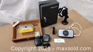 MaxSold Auction: Bundle - Mississauga (Ontario, Canada) SELLER MANAGED Downsizing Online Auction - Goldenbrook Drive
