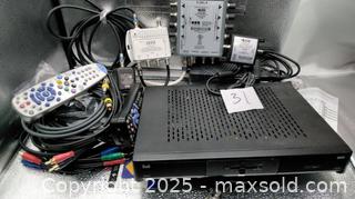 MaxSold Auction: Tv Media Bundle - Mississauga (Ontario, Canada) SELLER MANAGED Downsizing Online Auction - Goldenbrook Drive