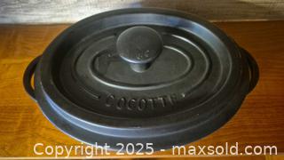 MaxSold Auction: Staub Enameled Cast Iron Braiser, 3–4 qt, Black/Cream, Lid - Kingston (Ontario, Canada) SELLER MANAGED Downsizing Online Auction - Canniff Place