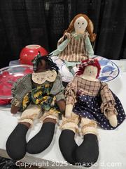 MaxSold Auction: Rag dolls and bowls  - Toronto (Ontario, Canada) SELLER MANAGED Downsizing Online Auction - Carlingview Drive