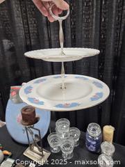 MaxSold Auction: Vintage Housewares - Toronto (Ontario, Canada) SELLER MANAGED Downsizing Online Auction - Carlingview Drive