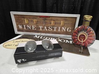 MaxSold Auction: Wine Signs and Gifts - Toronto (Ontario, Canada) SELLER MANAGED Downsizing Online Auction - Carlingview Drive