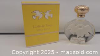 MaxSold Auction: Nina Ricci 50 Ml Lair Du Temps - Toronto (Ontario, Canada) SELLER MANAGED Downsizing Online Auction - Junction Road 