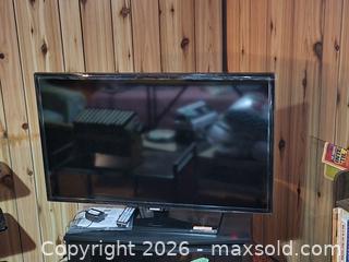 MaxSold Auction: Samsung 46" LED/LCD TV with HDMI - Ottawa (Ontario, Canada) PARTNER MANAGED Estate Online Auction - Thorncliff Place