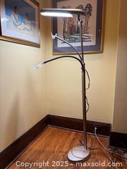 MaxSold Auction: OttLite 3-in-1 Craft Lamp - Toronto (Ontario, Canada) PARTNER MANAGED Downsizing Online Auction - Cowan Avenue