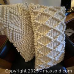 MaxSold Auction: Highly Textured 100% Wool Pillows - Toronto (Ontario, Canada) SELLER MANAGED Downsizing Online Auction - Lamb Avenue