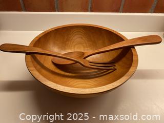 MaxSold Auction: MCM Baribocraft Bowl with wooden Serving Utensils - Toronto (Ontario, Canada) SELLER MANAGED Downsizing Online Auction - Lamb Avenue