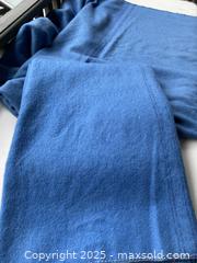 MaxSold Auction: Pair of 100% Wool Blankets - Toronto (Ontario, Canada) SELLER MANAGED Downsizing Online Auction - Lamb Avenue