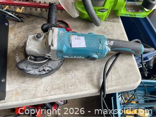 MaxSold Auction: Makita Corded 7 1/2 Inch Grinder - Hamilton (Ontario, Canada) SELLER MANAGED Reseller Online Auction - Beach Road