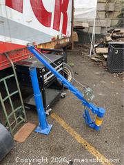 MaxSold Auction: Thousand pound hoist - Hamilton (Ontario, Canada) SELLER MANAGED Reseller Online Auction - Beach Road