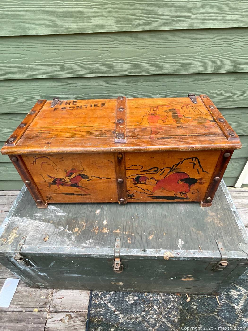 1950s The Frontier Ponderosa Pine Toy Box | Maxsold