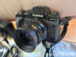 MaxSold Auction: CAMERA LOT - Victoria (British Columbia, Canada) SELLER MANAGED Estate Sale Online Auction - Gourman Place