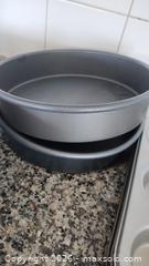 MaxSold Auction: Baking pans assorted - Ottawa (Ontario, Canada) SELLER MANAGED Estate Sale Online Auction - Landry Street (CONDO)                  