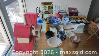 MaxSold Auction: Misc decorative - Ottawa (Ontario, Canada) SELLER MANAGED Estate Sale Online Auction - Landry Street (CONDO)                  