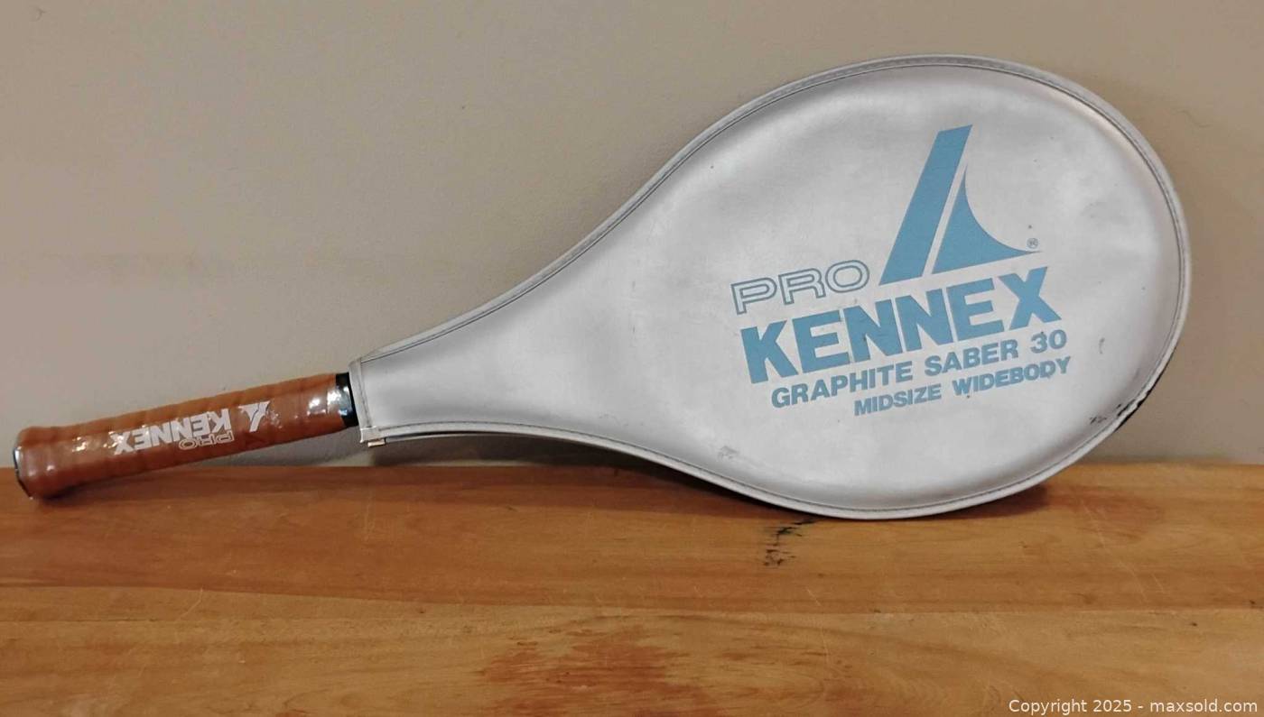 Unused Pro Kennex Graphite Saber 30 Tennis Racquet with Cover