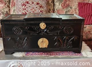 MaxSold Auction: LARGE CHINESE JEWELRY CHEST. - Victoria (British Columbia, Canada) SELLER MANAGED Downsizing Online Auction - Fair Street