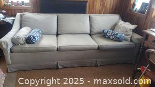 MaxSold Auction: 3-Seat Hide-A-Bed Sofa C  - Ottawa (Ontario, Canada) PARTNER MANAGED Downsizing Online Auction - Garfield Avenue