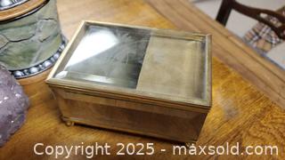 MaxSold Auction: Amethyst Cluster with Glass Jars, Beveled Jewelry &#38; Trinket Boxes 5B - Ottawa (Ontario, Canada) PARTNER MANAGED Downsizing Online Auction - Garfield Avenue