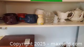 MaxSold Auction: Assorted Ceramic &#38; Glass Kitchenware Lot B - Ottawa (Ontario, Canada) PARTNER MANAGED Downsizing Online Auction - Garfield Avenue