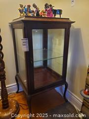 MaxSold Auction: Glass Curio Display Cabinet C - Ottawa (Ontario, Canada) PARTNER MANAGED Downsizing Online Auction - Garfield Avenue