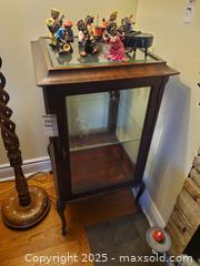 MaxSold Auction: Glass Curio Display Cabinet C - Ottawa (Ontario, Canada) PARTNER MANAGED Downsizing Online Auction - Garfield Avenue