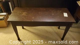 MaxSold Auction: K.D. Bench Lift-Top Piano Bench with Storage,  B - Ottawa (Ontario, Canada) PARTNER MANAGED Downsizing Online Auction - Garfield Avenue