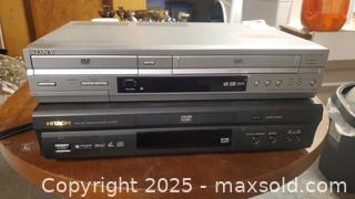 MaxSold Auction: Lot: DVD/VHS Combo &#38; DVD Player — Sony &#38; Hitachi (2 pcs) B - Ottawa (Ontario, Canada) PARTNER MANAGED Downsizing Online Auction - Garfield Avenue