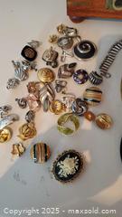MaxSold Auction: Lot of Vintage Costume Jewelry — Rings, Earrings, Brooches, Necklaces A - Ottawa (Ontario, Canada) PARTNER MANAGED Downsizing Online Auction - Garfield Avenue