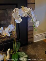 MaxSold Auction: MacKenzie-Childs Decorative Enamel Teapot, Multicolor Floral A - Ottawa (Ontario, Canada) PARTNER MANAGED Downsizing Online Auction - Garfield Avenue