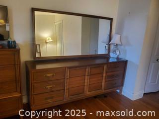 MaxSold Auction: Mid-Century Modern Dresser with Mirror C - Ottawa (Ontario, Canada) PARTNER MANAGED Downsizing Online Auction - Garfield Avenue