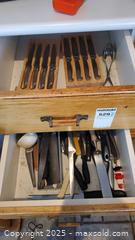 MaxSold Auction: Mixed Kitchen Cutting Utensil Set and Loose Utensils (Lot) A - Ottawa (Ontario, Canada) PARTNER MANAGED Downsizing Online Auction - Garfield Avenue