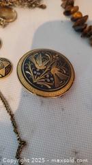 MaxSold Auction: Mixed Lot Vintage Costume Jewelry — Boho Ethnic/Tribal A - Ottawa (Ontario, Canada) PARTNER MANAGED Downsizing Online Auction - Garfield Avenue