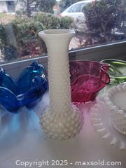 MaxSold Auction: Mixed Vintage Art Glass Lot, 7 Pieces (Vases, Bowls, Compote) B - Ottawa (Ontario, Canada) PARTNER MANAGED Downsizing Online Auction - Garfield Avenue