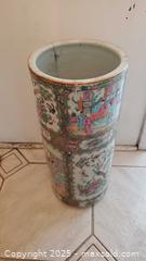 MaxSold Auction: Porcelain Famille Rose Cylindrical Umbrella Stand / Floor Vase A - Ottawa (Ontario, Canada) PARTNER MANAGED Downsizing Online Auction - Garfield Avenue