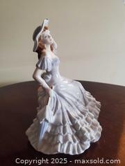 MaxSold Auction: Royal Worcester and Royal Doulton A - Ottawa (Ontario, Canada) PARTNER MANAGED Downsizing Online Auction - Garfield Avenue