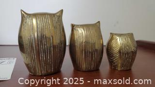 MaxSold Auction: Set of 3 Brass Decorative Owl Figurines A - Ottawa (Ontario, Canada) PARTNER MANAGED Downsizing Online Auction - Garfield Avenue
