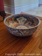 MaxSold Auction: Vintage Asian-Style Imari Plate and Pot , 2 Pieces A - Ottawa (Ontario, Canada) PARTNER MANAGED Downsizing Online Auction - Garfield Avenue