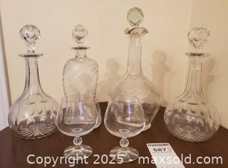 MaxSold Auction: Vintage Decanter and Snifter Set B - Ottawa (Ontario, Canada) PARTNER MANAGED Downsizing Online Auction - Garfield Avenue