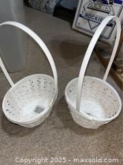 MaxSold Auction: Decorative Baskets &#38; Containers - Southeast Crossing (Colorado, USA) PARTNER MANAGED Estate Sale Online Auction - East Baltic Circle