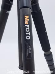 MaxSold Auction: MeFOTO C2350 Carbon Fiber Tripod - Burnside (British Columbia, Canada) PARTNER MANAGED Estate Sale Online Auction - Hillside Avenue
