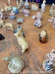 MaxSold Auction: Wade Figurines  - Lanark (Ontario, Canada) SELLER MANAGED Downsizing Online Auction -  Markle Road