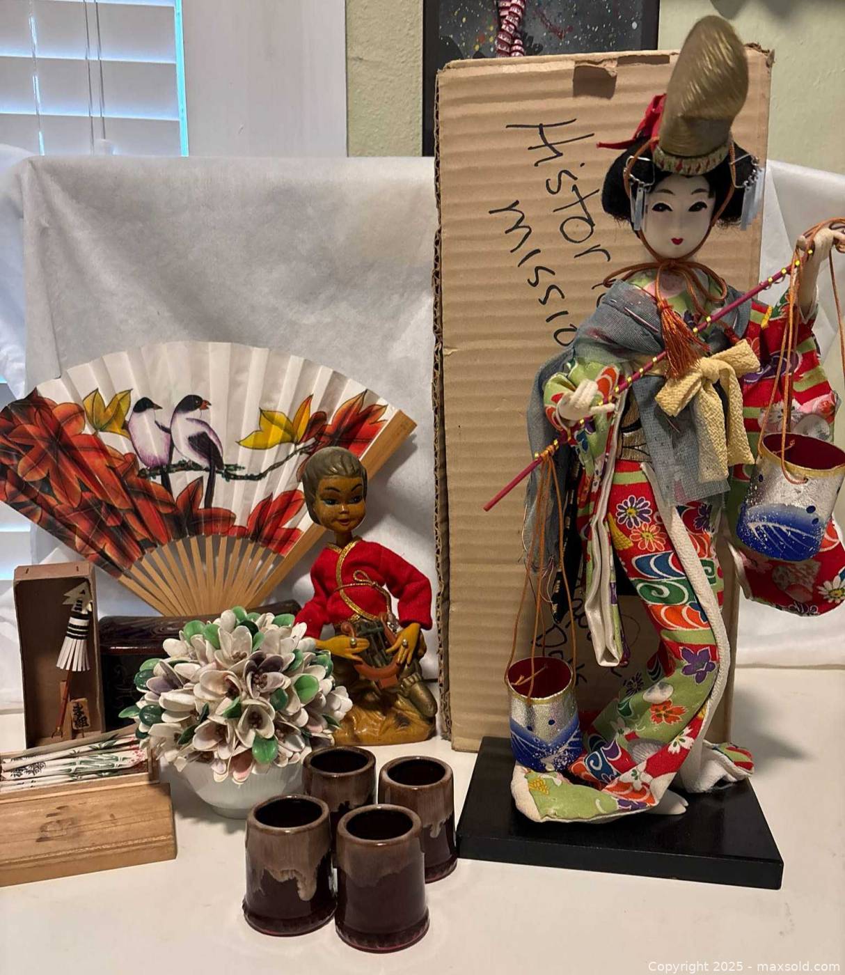 Lot of Vintage Decorative Asian Collectibles | Tampa