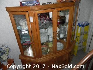 Arcese Brothers Oak China Cabinet - C